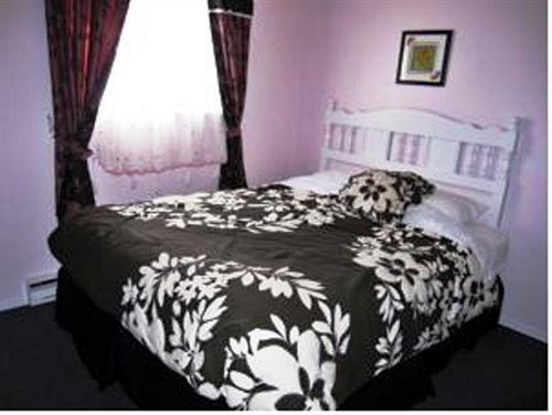 Motel Super 8 By Wyndham Penticton Esterno foto
